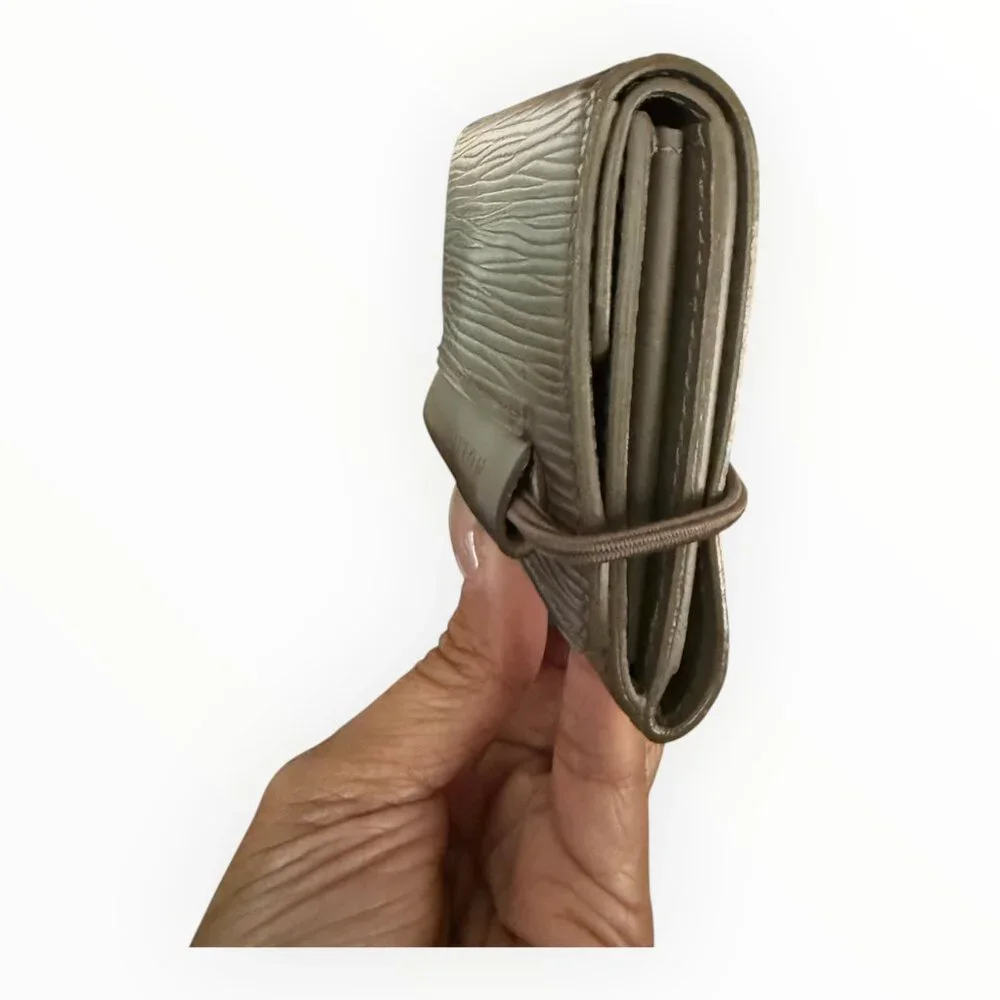 Vintage Louis Vuitton Epi Porte Monnaie Elastic Compact Wallet | Brown - Picture 5 of 7